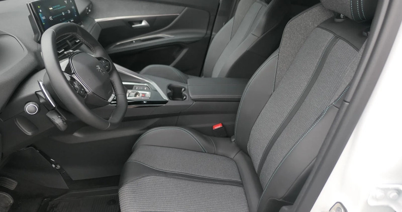 Peugeot 3008 cena 185000 przebieg: 2813, rok produkcji 2023 z Chocianów małe 106